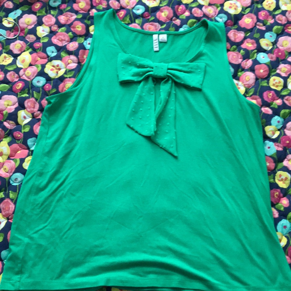 Green Tank with Bow